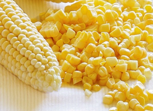 Corn has many natural properties, effective in relieving many diseases